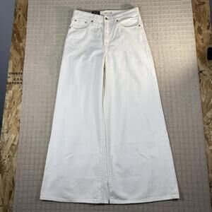 Levi’s XL Flood White Wide Leg Jeans 32x32 NWT
